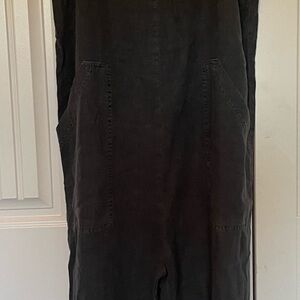 Universal Thread Charcoal Gray Garment